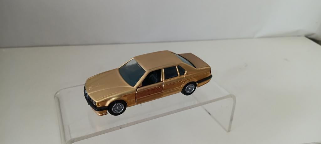 BMW 735 I GAMA 1107., Hobby en Vrije tijd, Modelauto's | 1:43, Ophalen of Verzenden, Zo goed als nieuw, Auto, Gama