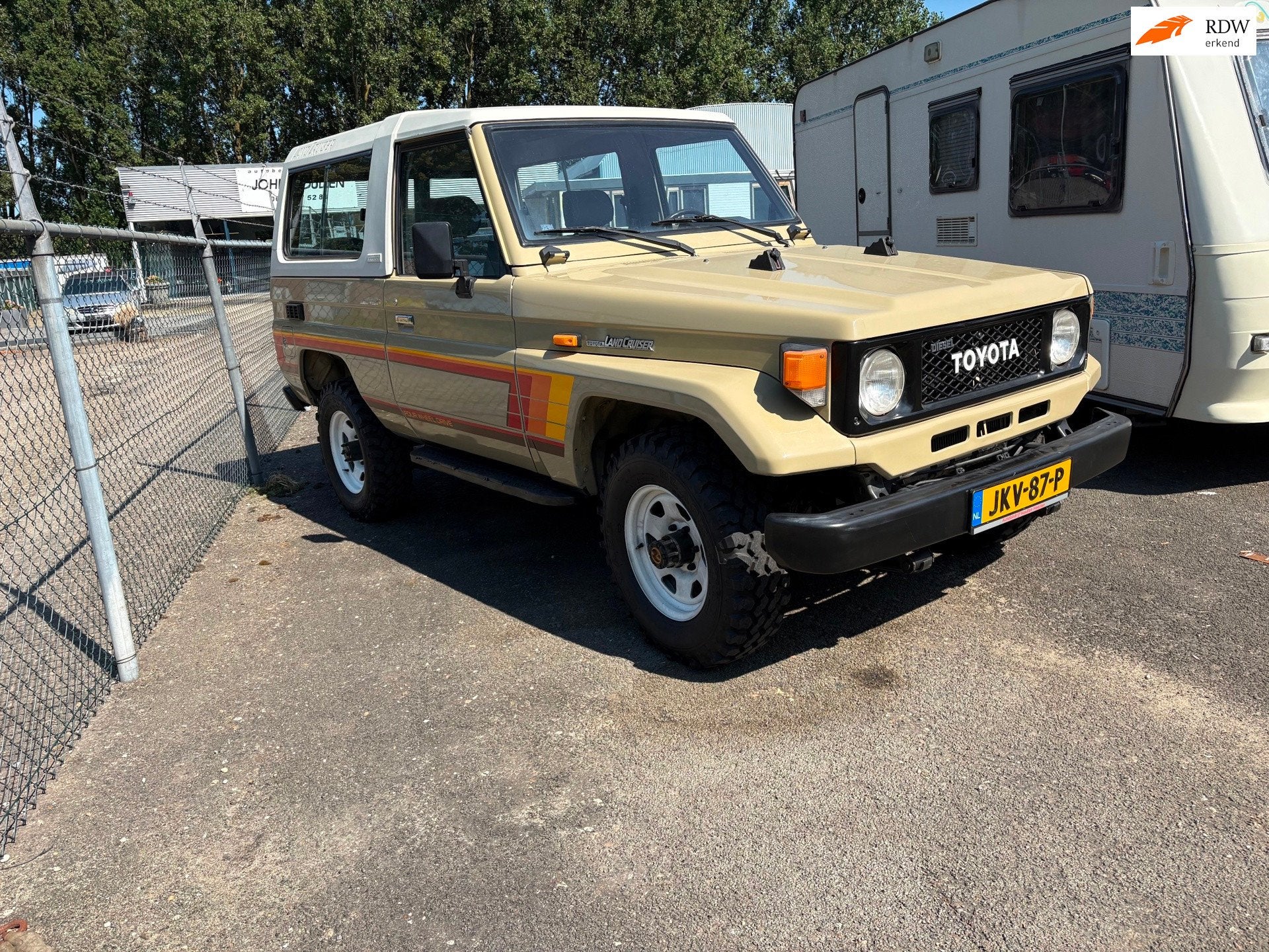 Toyota LANDCRUISER, Auto's, Bruin, 98 pk, Bedrijf, Diesel
