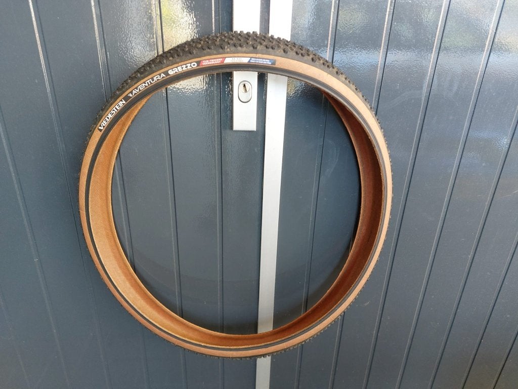 Vredestein Aventura Grezzo Tricomp TLR 700x44c Gravelband, Fietsen en Brommers, Vredestein, Band, Ophalen of Verzenden, Zo goed als nieuw