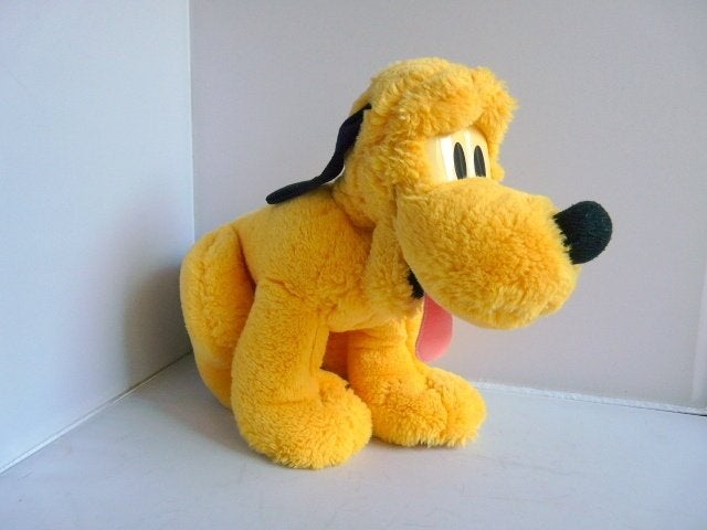 Pluto knuffel ca. 30 cm., Ophalen of Verzenden, Goofy of Pluto, Zo goed als nieuw, Beeldje of Figuurtje