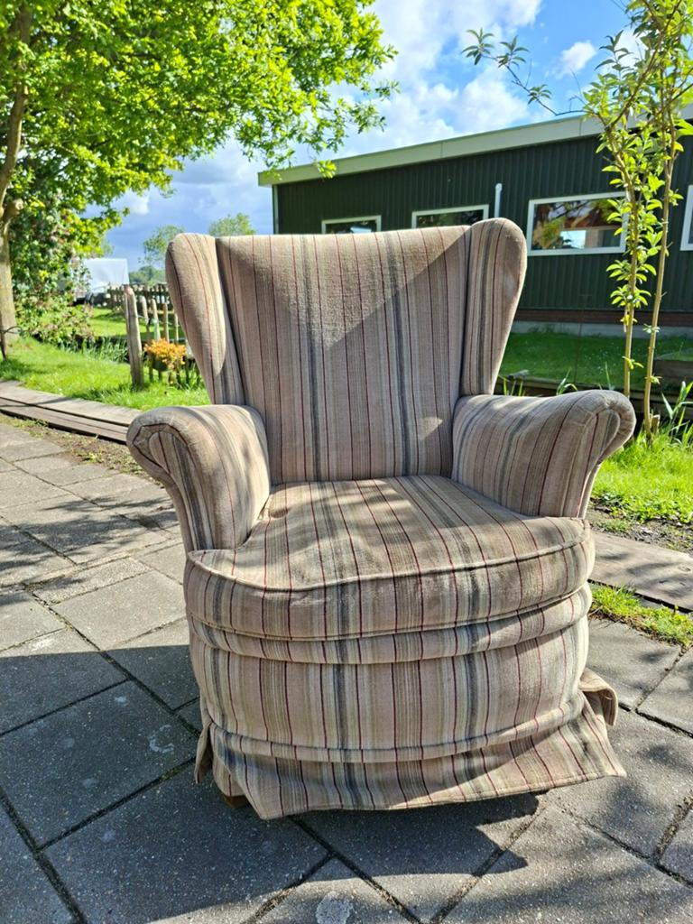 Comfortabele fauteuil met streepdessin, Huis en Inrichting, Fauteuils, Ophalen, Gebruikt, 75 tot 100 cm, 75 tot 100 cm