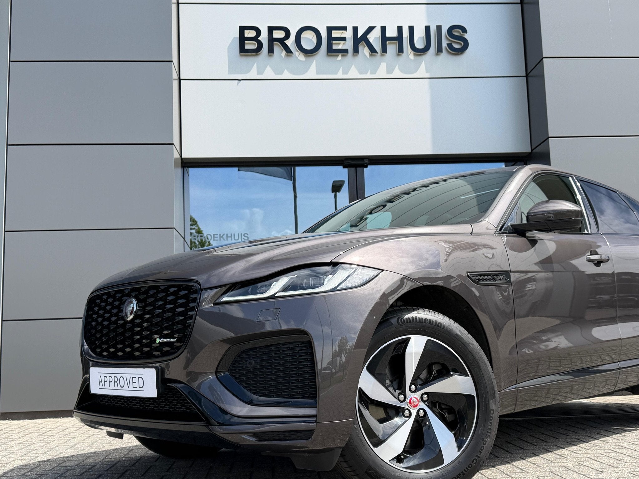 Jaguar F-PACE P400e PHEV R-Dynamic S, Auto's, Dealer onderhouden, 404 pk, Gebruikt, Euro 6
