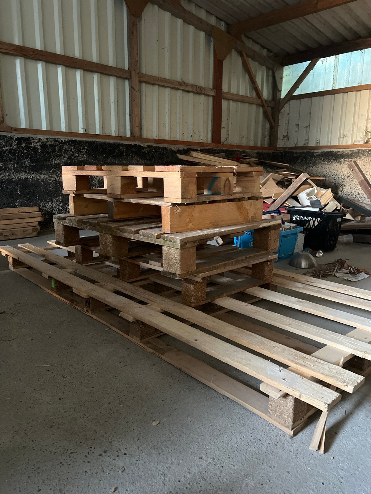 Gratis af te halen: 5 kleine en 1 grote pallet, Ophalen, Gebruikt, Pallet