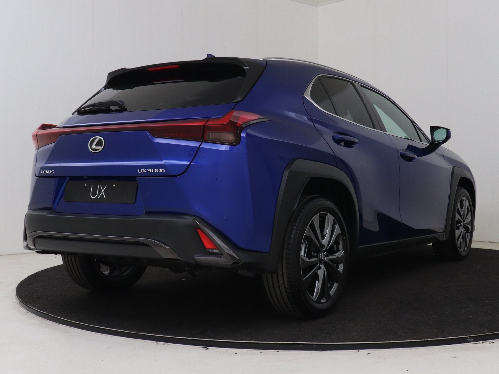 Lexus UX 300h Ultimate Edition | Stoel- Stuurverwarming | St, Automaat, Blauw, Leder, Hybride Elektrisch/Benzine