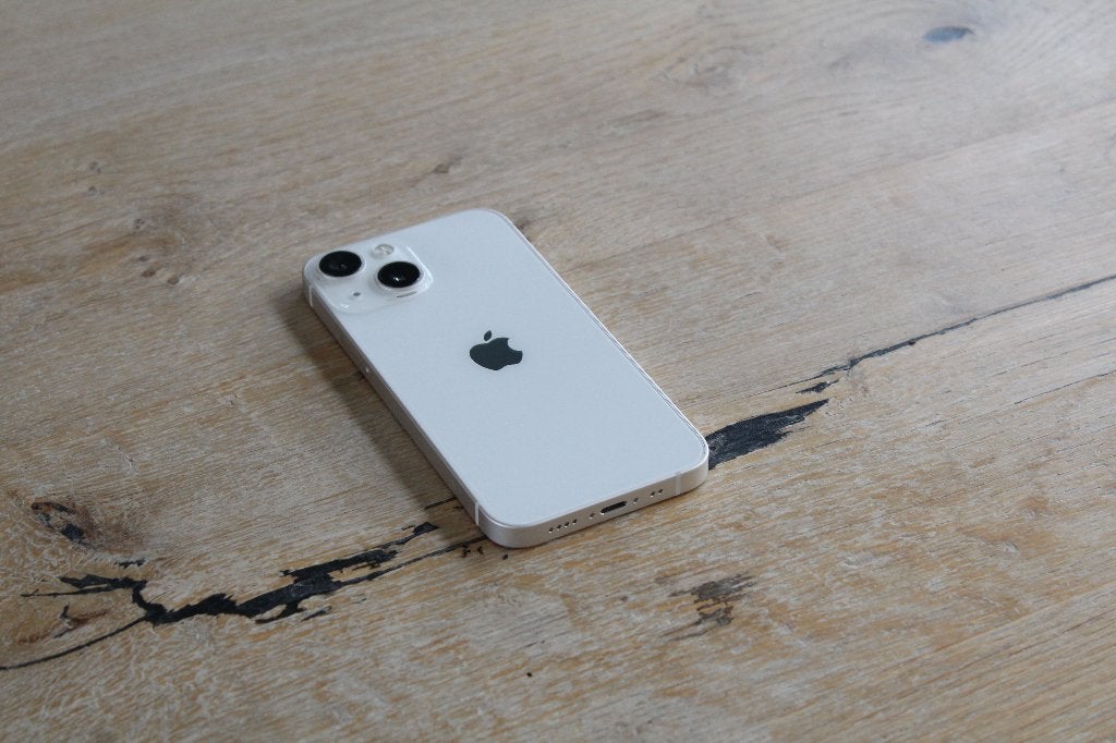 Foto 3 van Apple iPhone 13 Mini - 128GB - Wit | Zo goed als nieuw