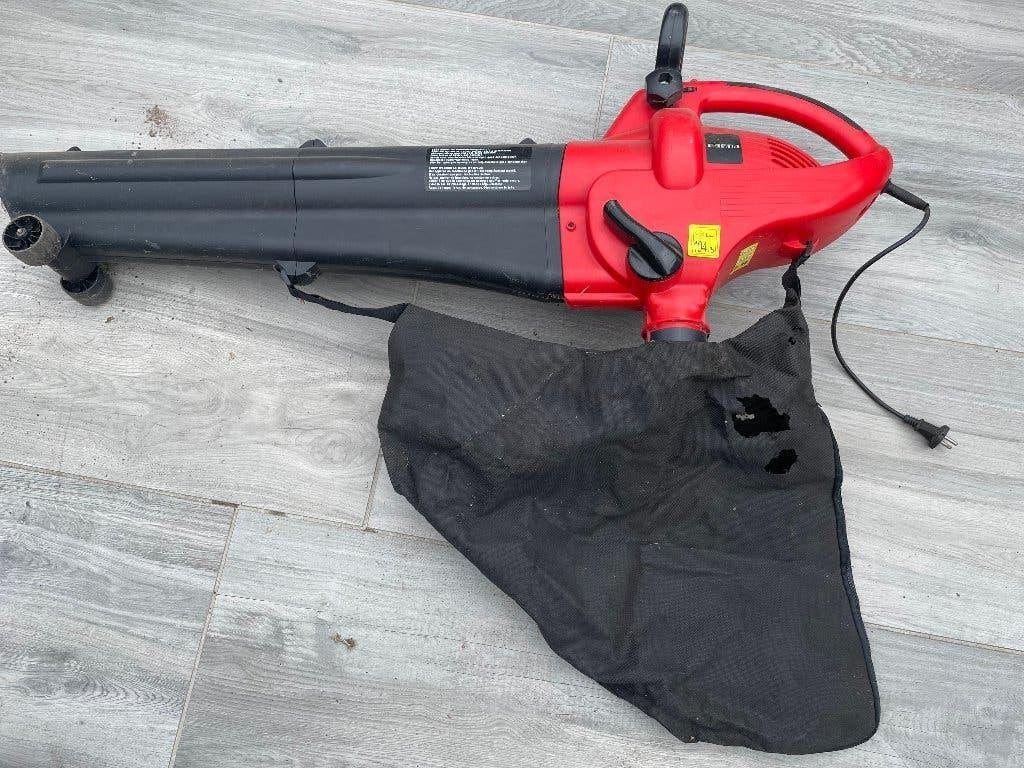 Bladblazer, Gebruikt, Handgedragen, Ophalen of Verzenden, Gamma