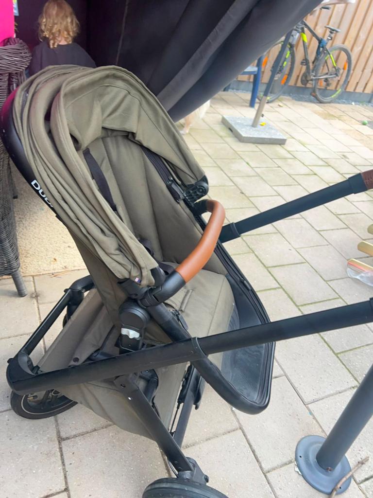 Dubatti kinderwagen en Joolz Maxicosi + adapters., Ophalen, Gebruikt, Overige merken