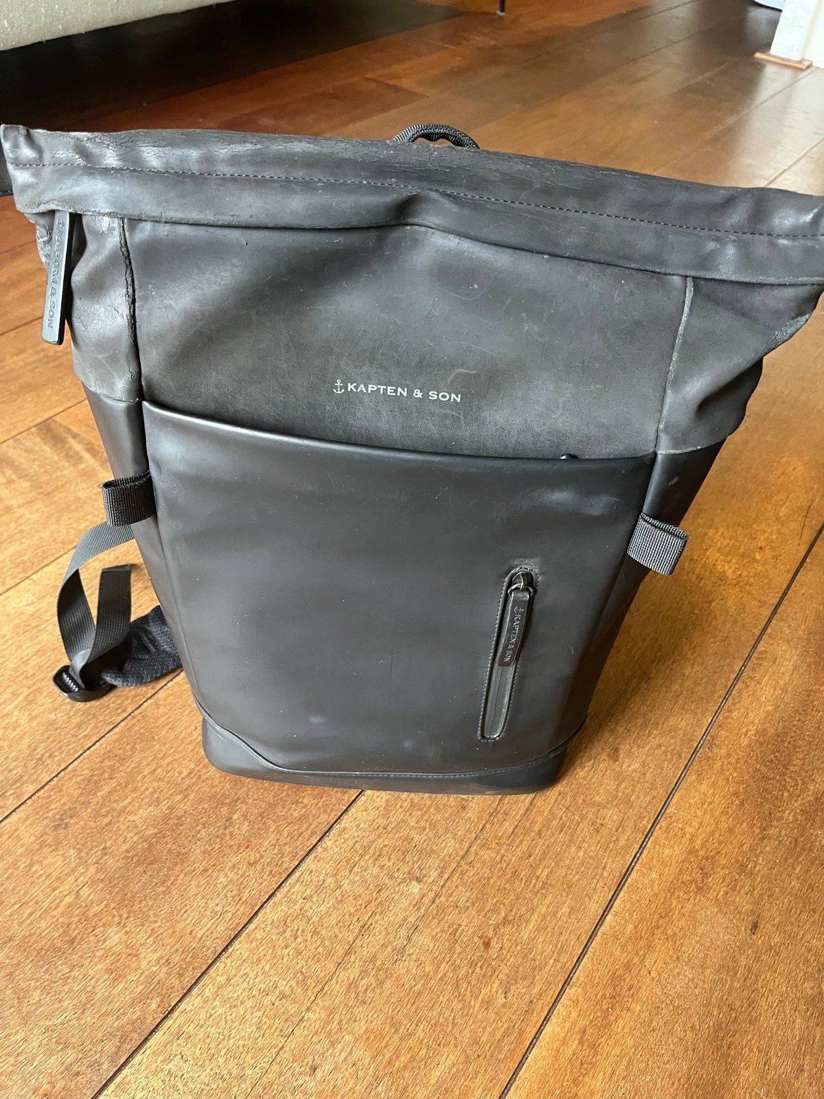 Kapten & Son Rugzak Zwart, Gebruikt, 25 tot 40 cm, Ophalen of Verzenden, Overige merken