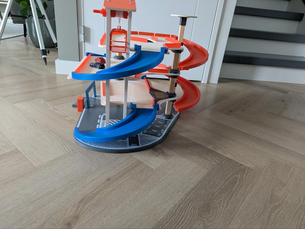 Houten parkeergarage, Ophalen of Verzenden, Gebruikt, Handmatig, Overige merken