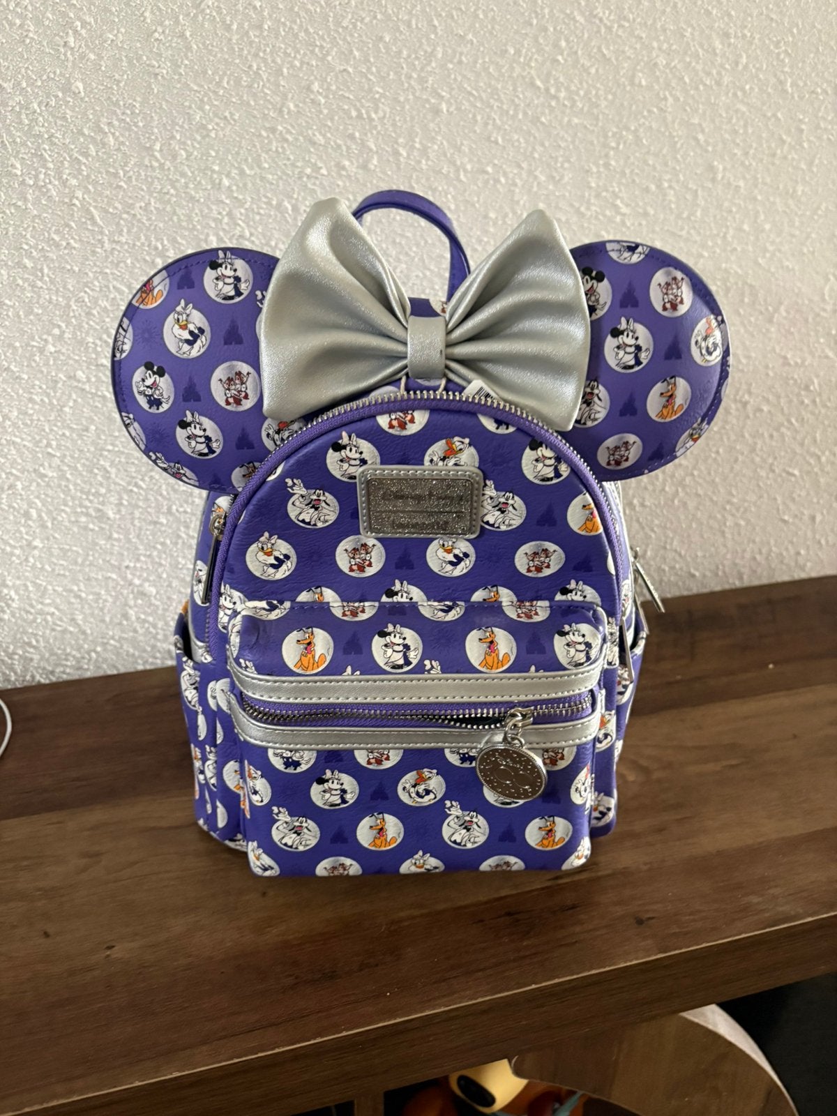 Disney parks Loungefly 100 jaar ears & rugzak., Ophalen of Verzenden, Zo goed als nieuw, Overige merken