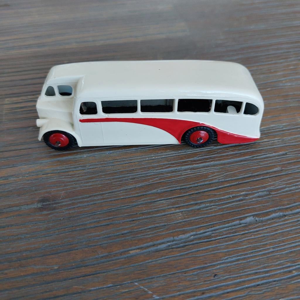 Vintage Dinky Toys Bus - Crème met Rode Details, Ophalen of Verzenden, Gebruikt, Overige typen, Overige merken
