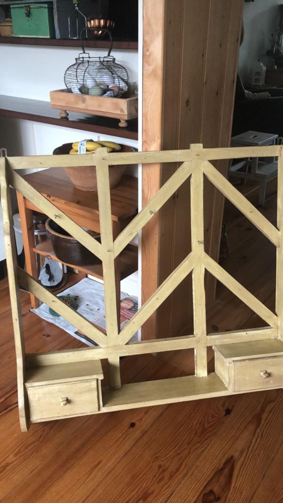 Vintage houten wandrek met lades, Ophalen of Verzenden