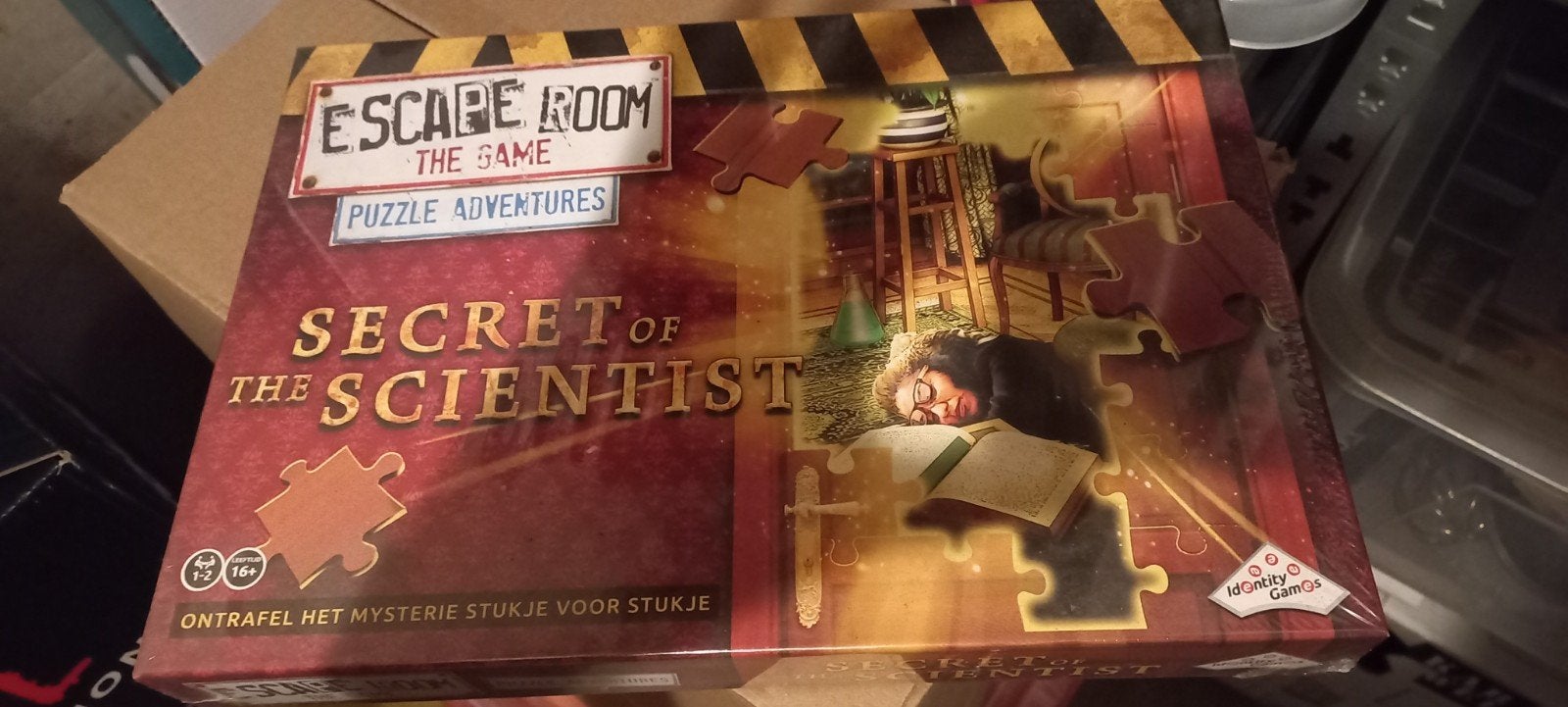 Escape Room The Game: The Secret of the Scientist (Nieuw), Een of twee spelers, Ophalen of Verzenden, Nieuw, Identity Games