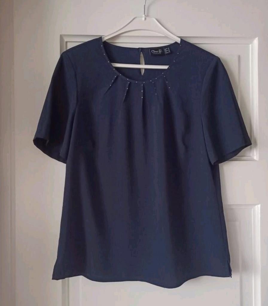 Donkerblauwe top shirt strass steentjes Maat 38 Oscar B., Maat 38/40 (M), Blauw, Ophalen of Verzenden, Zo goed als nieuw