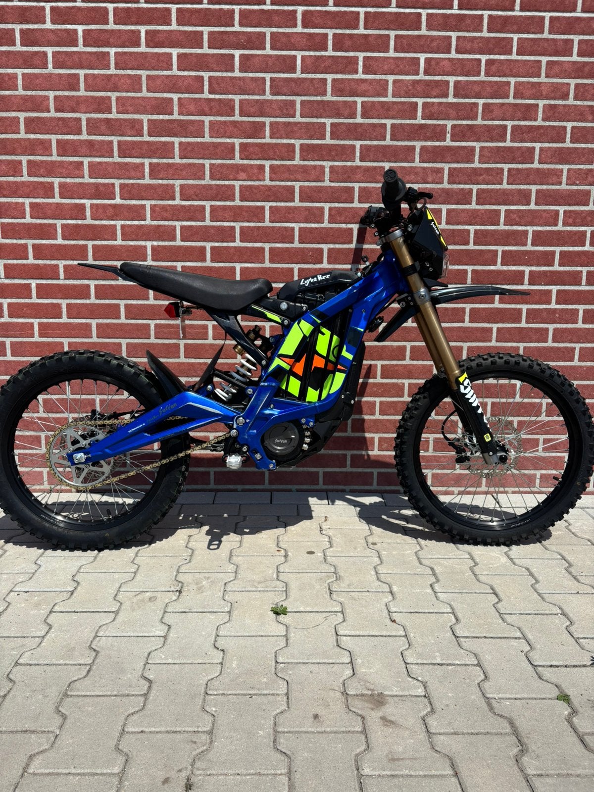 Surron Light Bee, Fietsen en Brommers, Brommers | Crossbrommers, Ophalen of Verzenden, Zo goed als nieuw, Overige merken