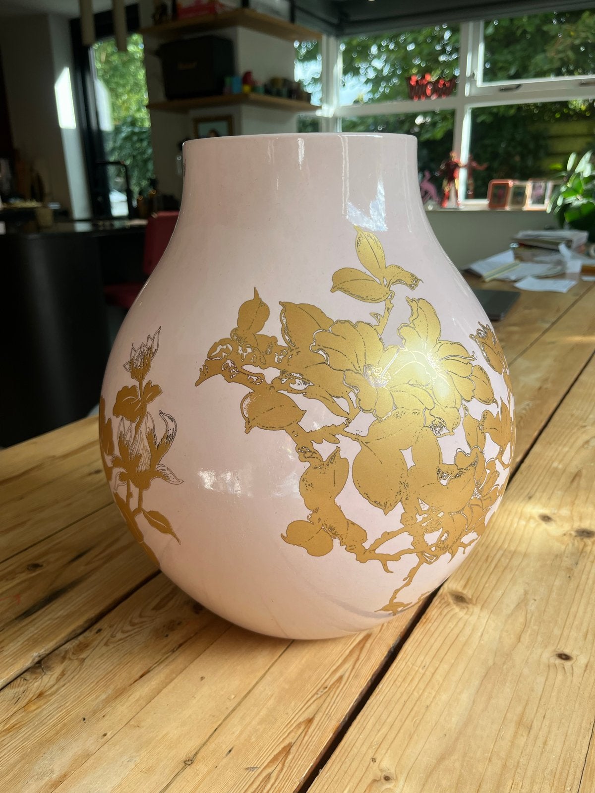 IKEA PS JONSBERG Vaas Hella Jongerius Roze Goud Bloemen, Ophalen, Met patroon/structuur, Zo goed als nieuw, Roze