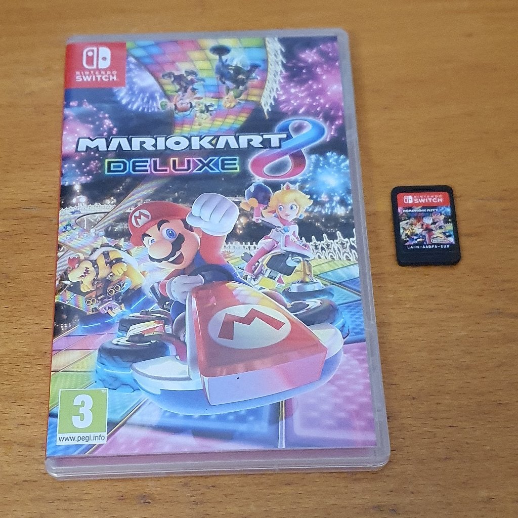 SWITCH | Mario Kart 8 DELUXE, Gebruikt, Racen en Vliegen, Ophalen of Verzenden, 3 spelers of meer
