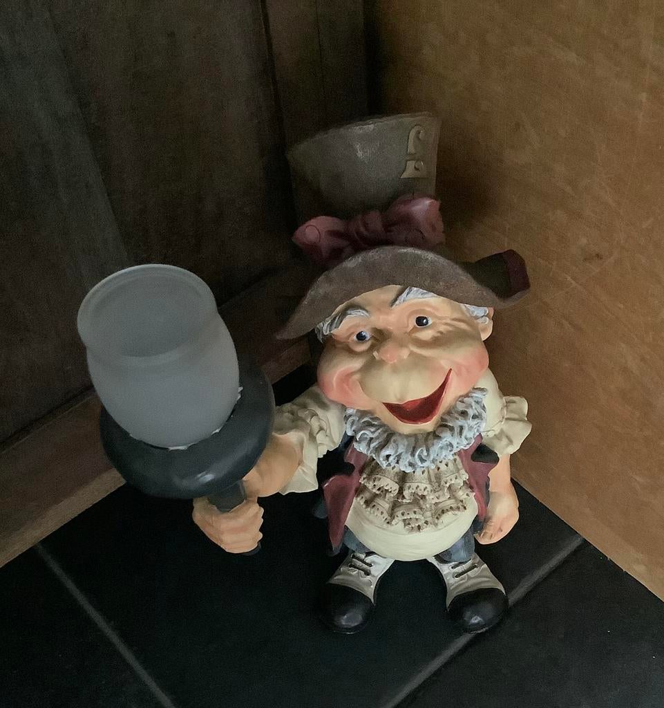Laaf met Toorts, Ophalen of Verzenden, Zo goed als nieuw, Beeldje of Poppetje