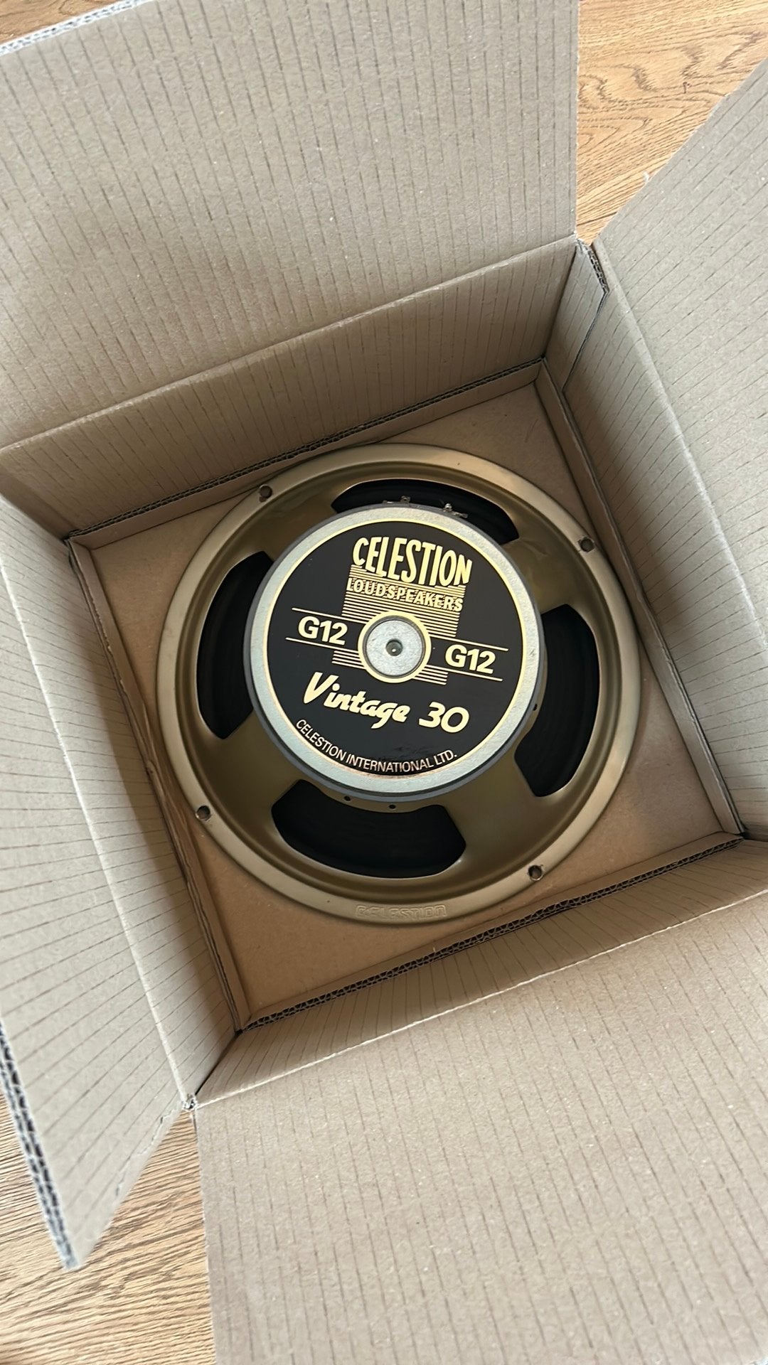 Celestion Vintage 30 G12 gitaarluidspreker zo goed als nieuw, Overige merken, Verzenden, Overige typen, Zo goed als nieuw