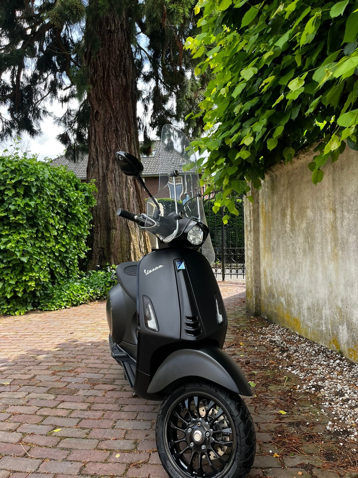 Vespa Sprint Notte edition | 3217 KM |, Ophalen, Maximaal 45 km/u, Vespa S, Zo goed als nieuw