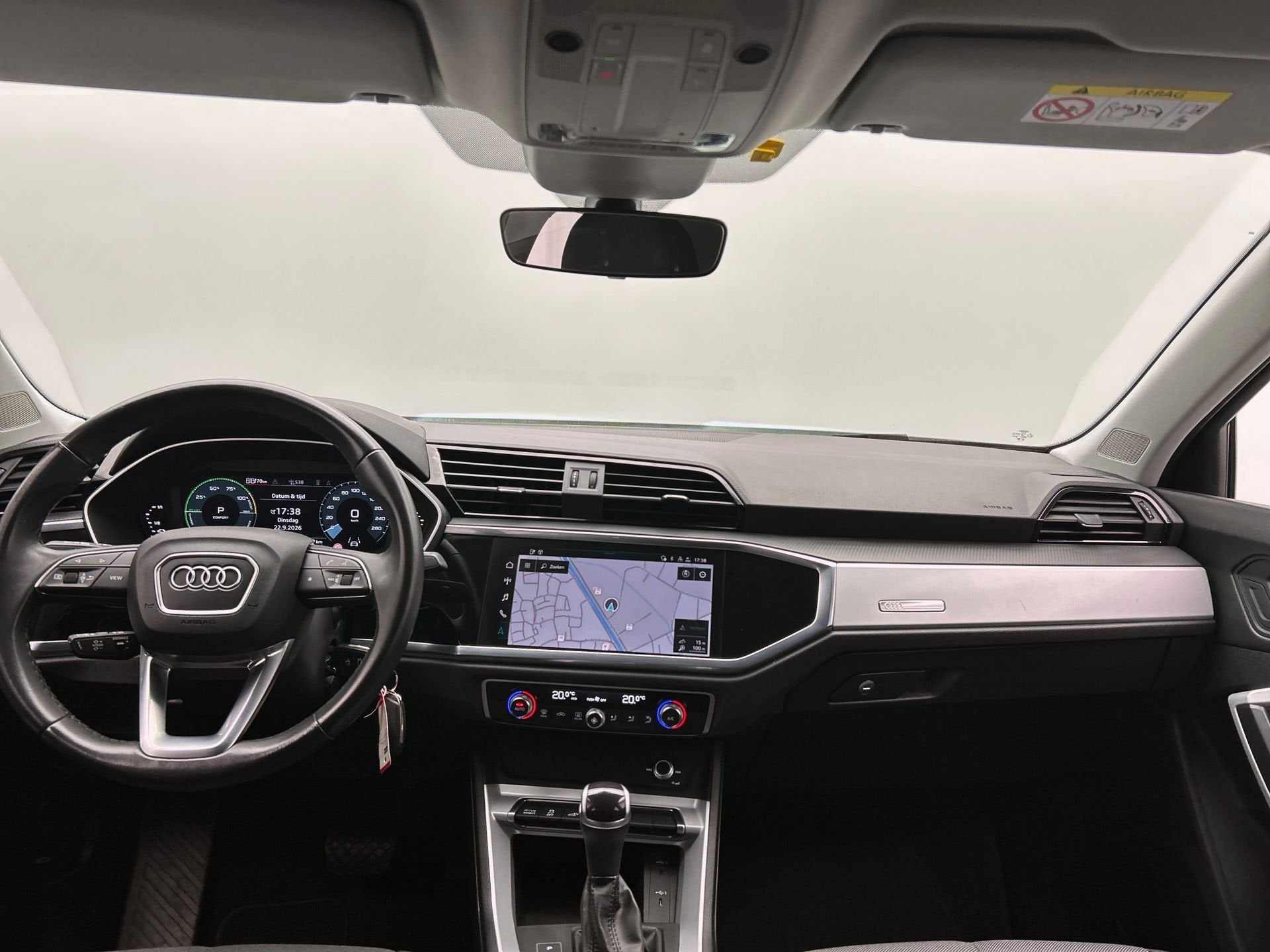 Audi Q3 Sportback 45 TFSI e Plug-in | Navigatie | Adapt. Cru, Auto's, Stof, Gebruikt, 150 pk, Wit
