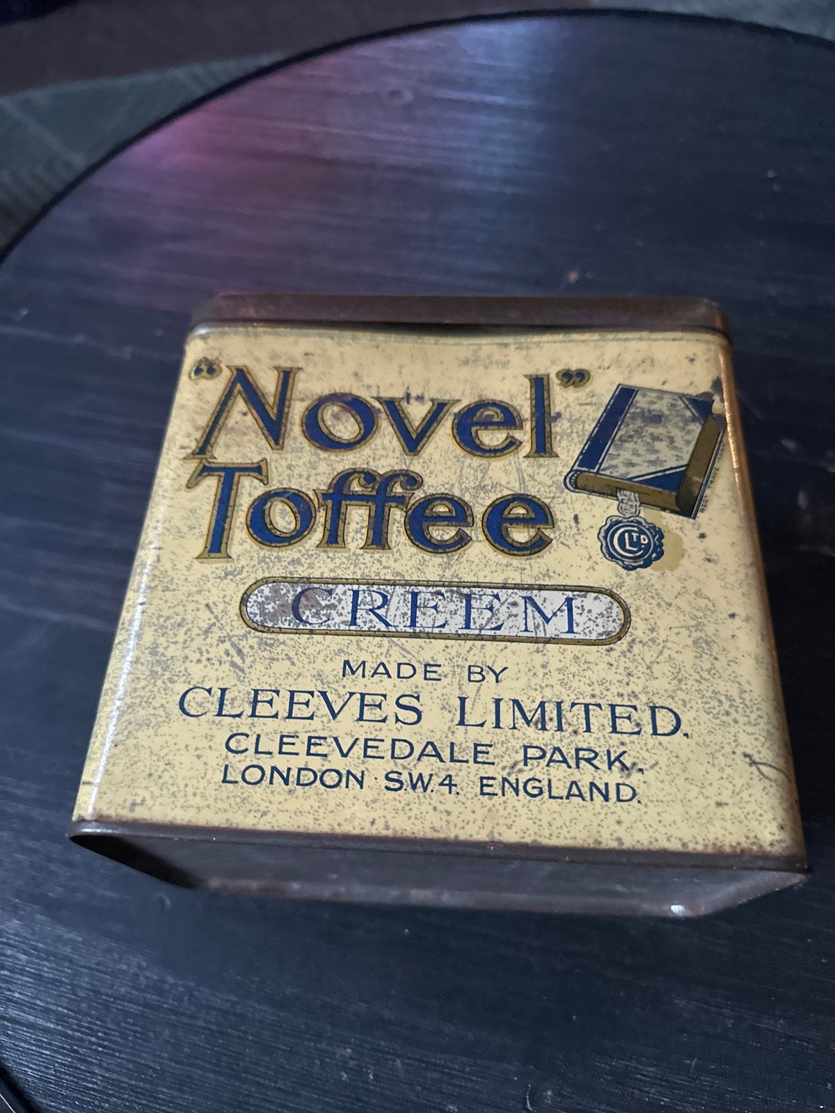 Vintage 'Novel Toffee' blik van Cleeves Limited, Verzamelen, Blikken, Ophalen of Verzenden, Gebruikt, Overige, Overige merken