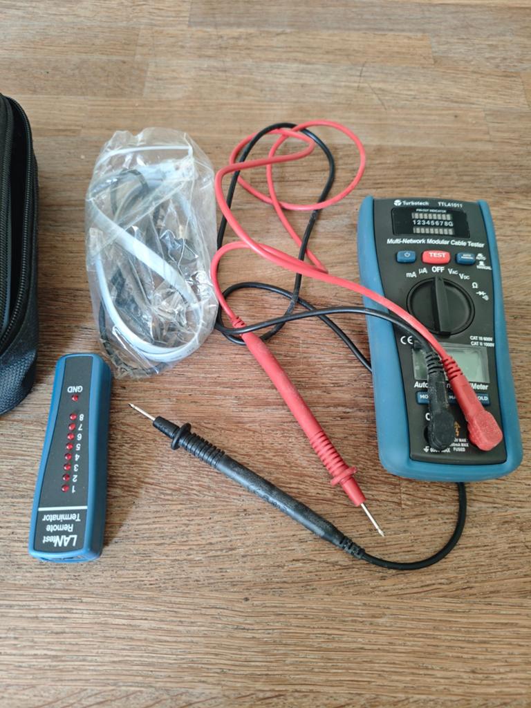 LAN Tester & Multimeter 2-in-1 (TTLA1011) met tas, Doe-het-zelf en Verbouw, Meetapparatuur, Ophalen of Verzenden, Gebruikt