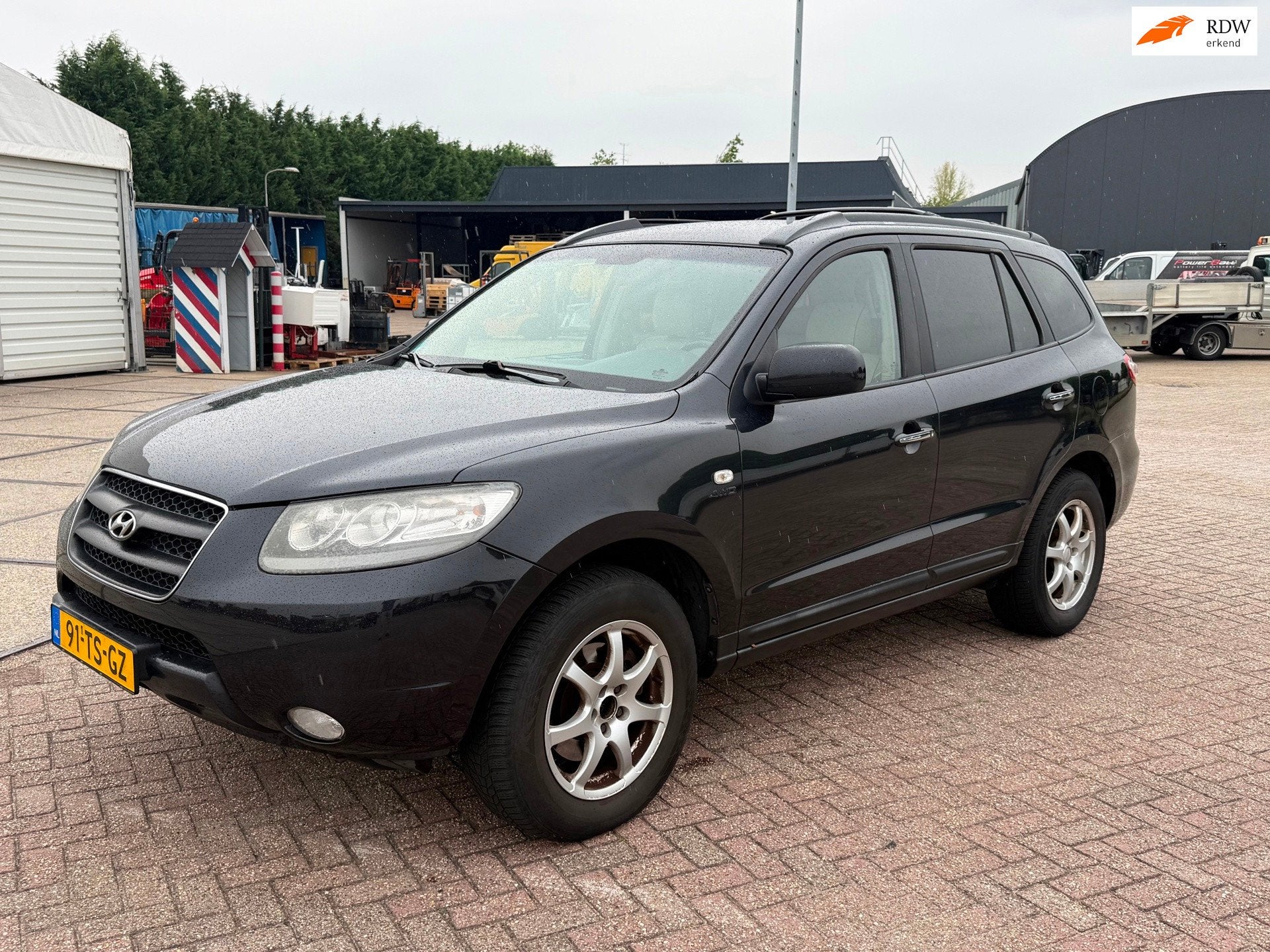 Hyundai Santa Fe 2.7i V6 4WD Style 7p. leder/airco vol optie, Auto's, Hyundai, Santa Fe, Gebruikt, 2000 kg, Zwart