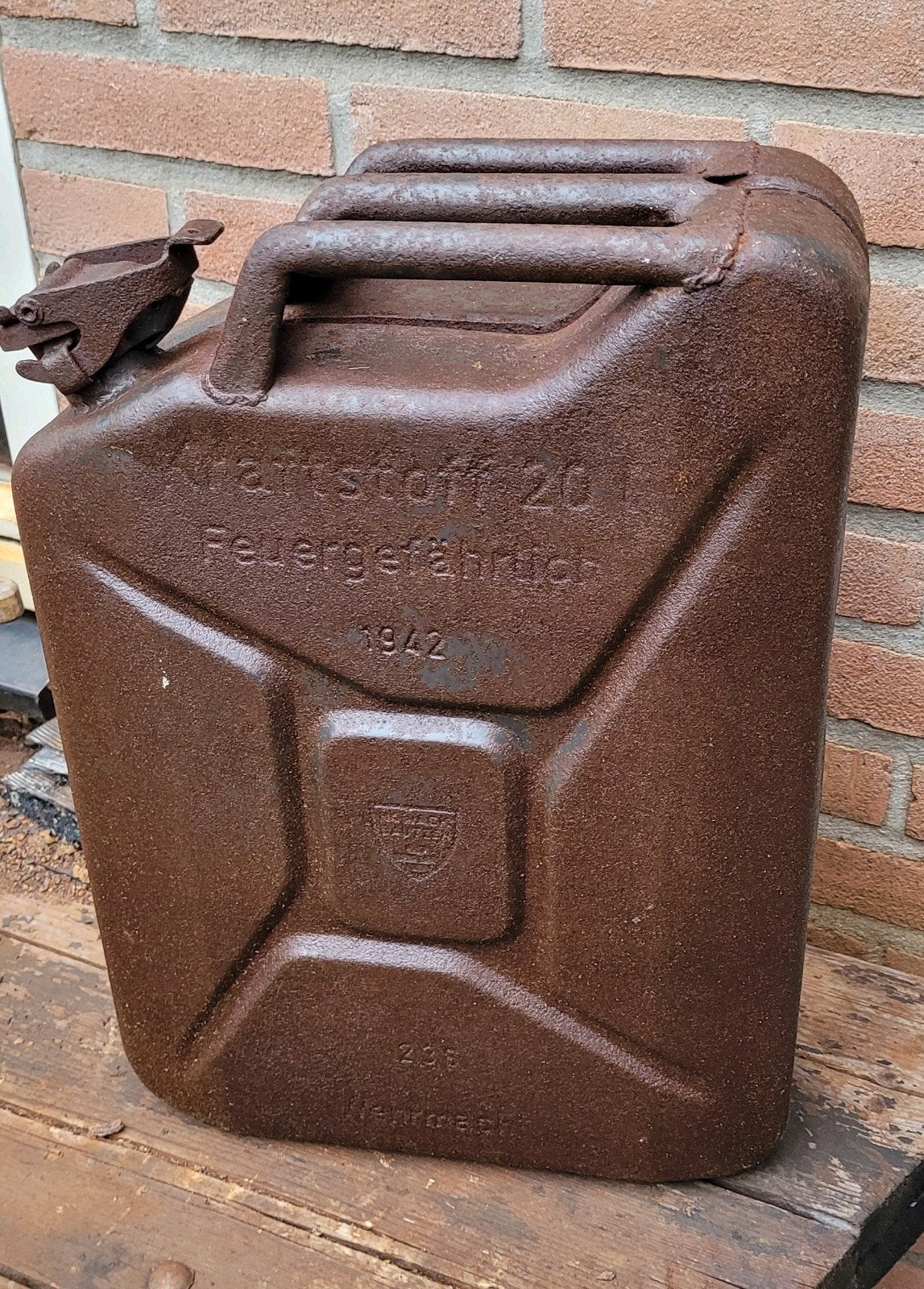 Duitse wo2 wehrmacht jerrycan te koop, Ophalen of Verzenden, Landmacht, Duitsland, Overige typen