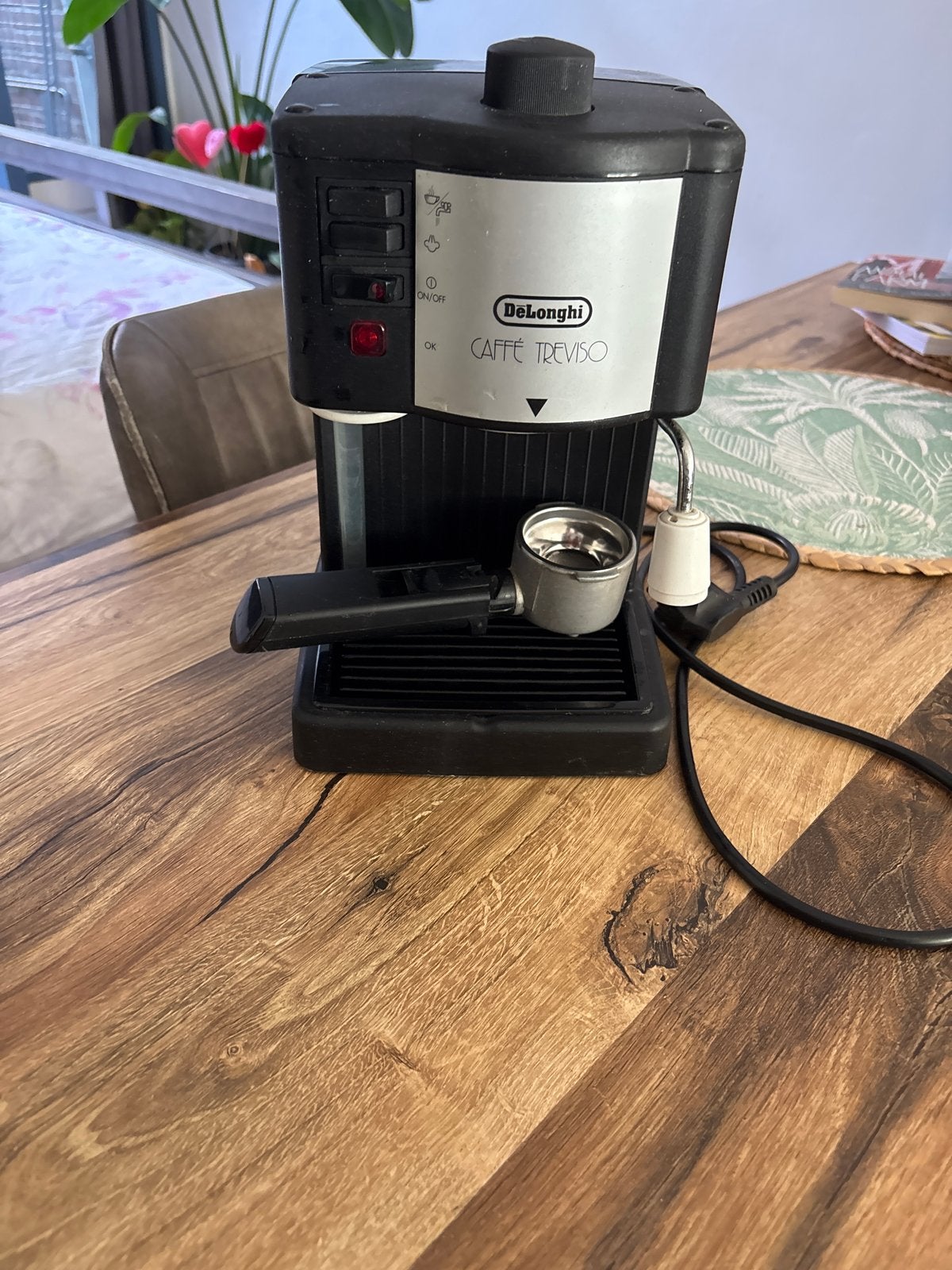 DeLonghi Caffè Treviso Koffiezetapparaat - Werkt perfect!, Ophalen, Gebruikt, Espresso apparaat, Gemalen koffie