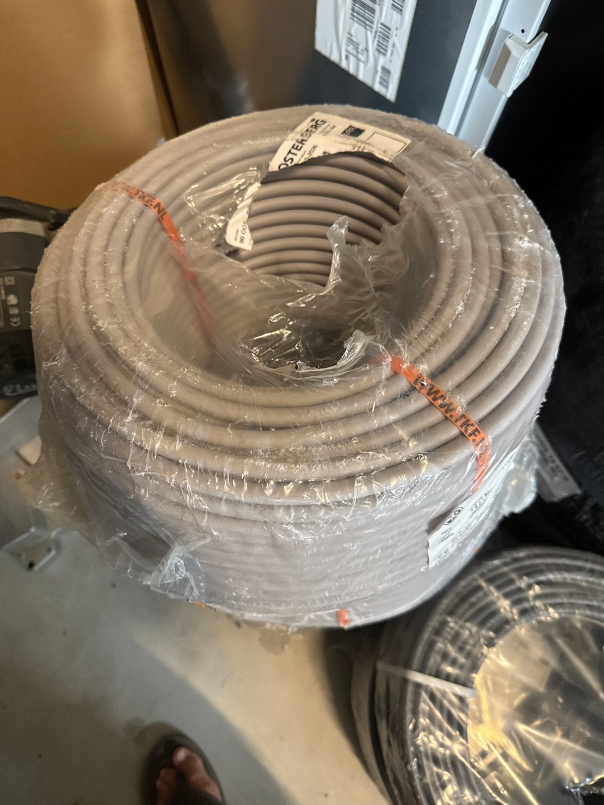 Nieuwe ymz1k kabel halogeenvrij en ymvk rollen 100m, Ophalen, Zo goed als nieuw, Overige merken, Kabelhaspel