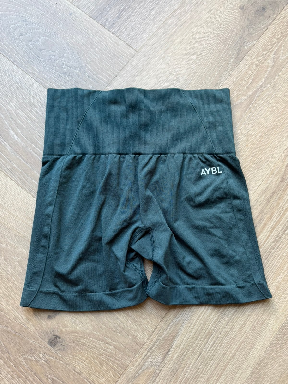 AYBL sportleggjng kort | donkergroen | maat S, Kleding | Dames, Ophalen of Verzenden, Zo goed als nieuw, Groen