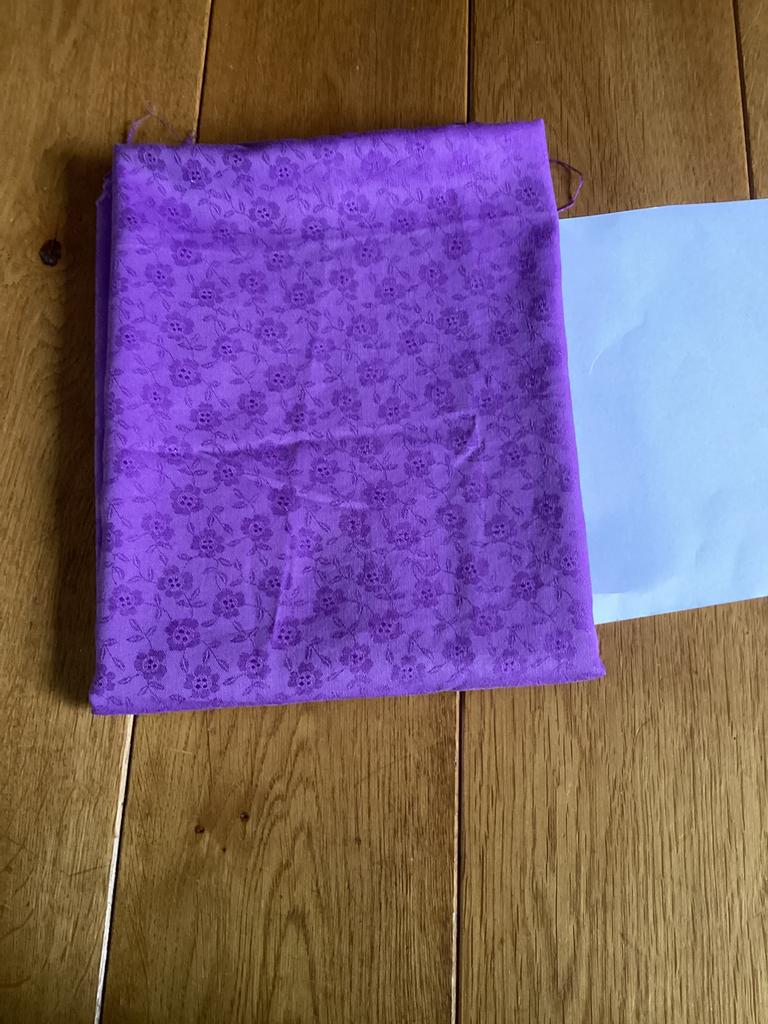 Lila lapje, Hobby en Vrije tijd, Stoffen en Lappen, Paars, Nieuw, Ophalen of Verzenden, 30 tot 120 cm