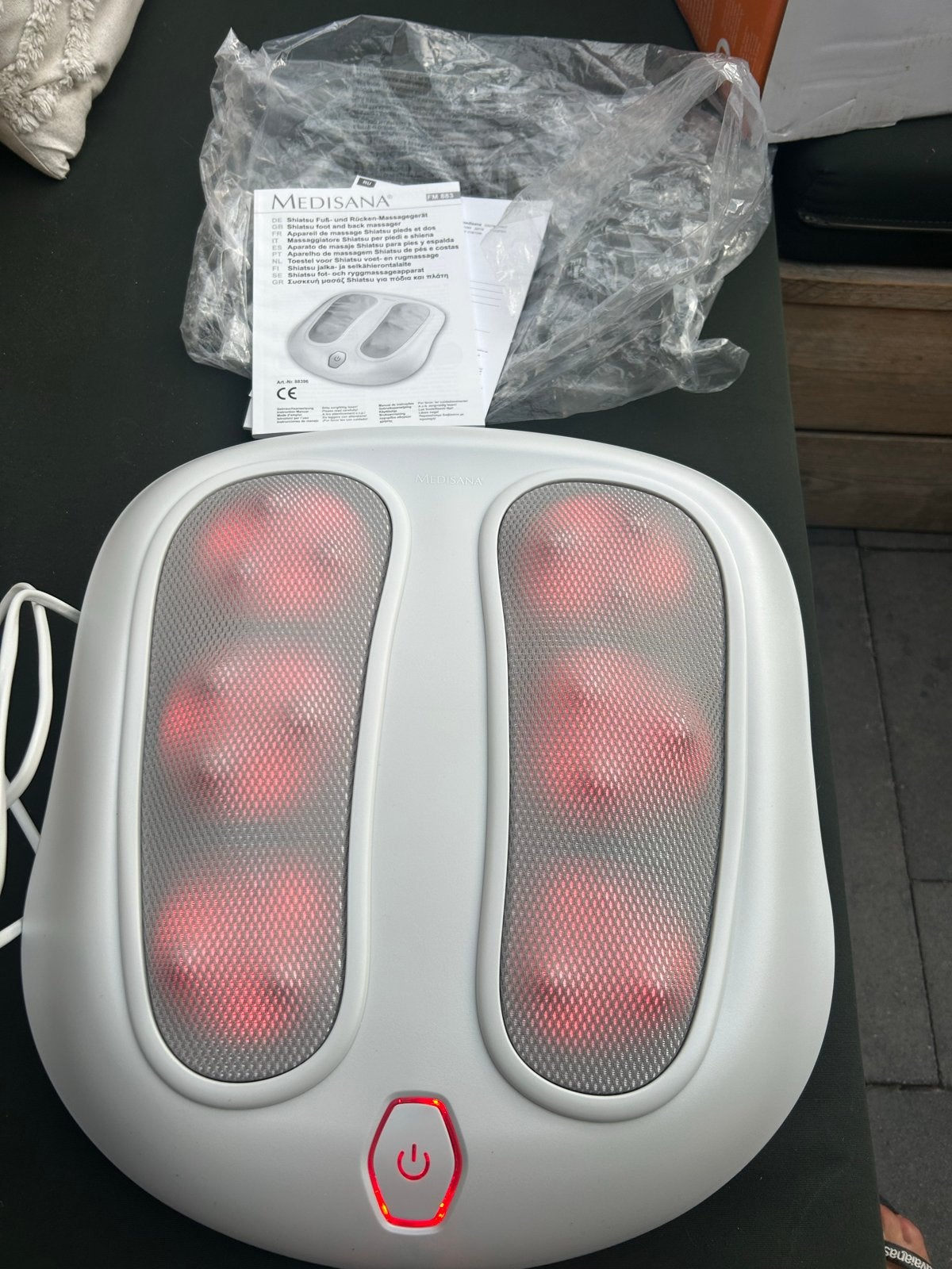 Medisana Shiatsu Voetmassageapparaat FM 883, Sport en Fitness, Massageproducten, Ophalen, Nieuw, Apparaat