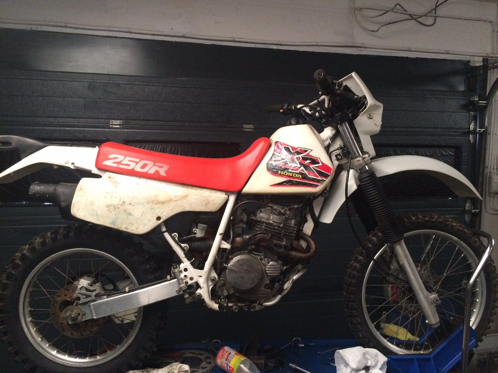 Honda xr 250 1992 topstaat nw achterband, tandwiel, ketting, Motoren, Ophalen, Gebruikt