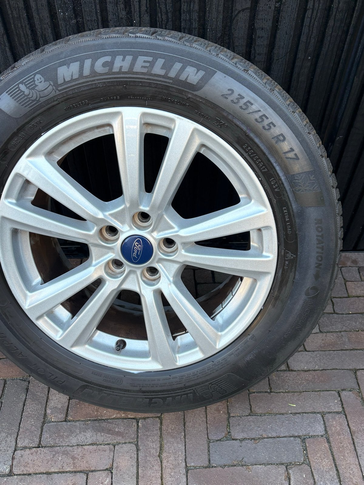 Originele Ford velgen met TPMS sensoren en winterbanden, Ophalen, Gebruikt, Banden en Velgen, 17 inch