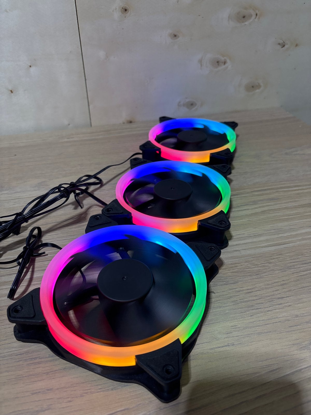 3x 120mm RGB Fans voor PC Behuizing, Computers en Software, Computerkoelers, Ophalen of Verzenden, Zo goed als nieuw, Luchtkoeling