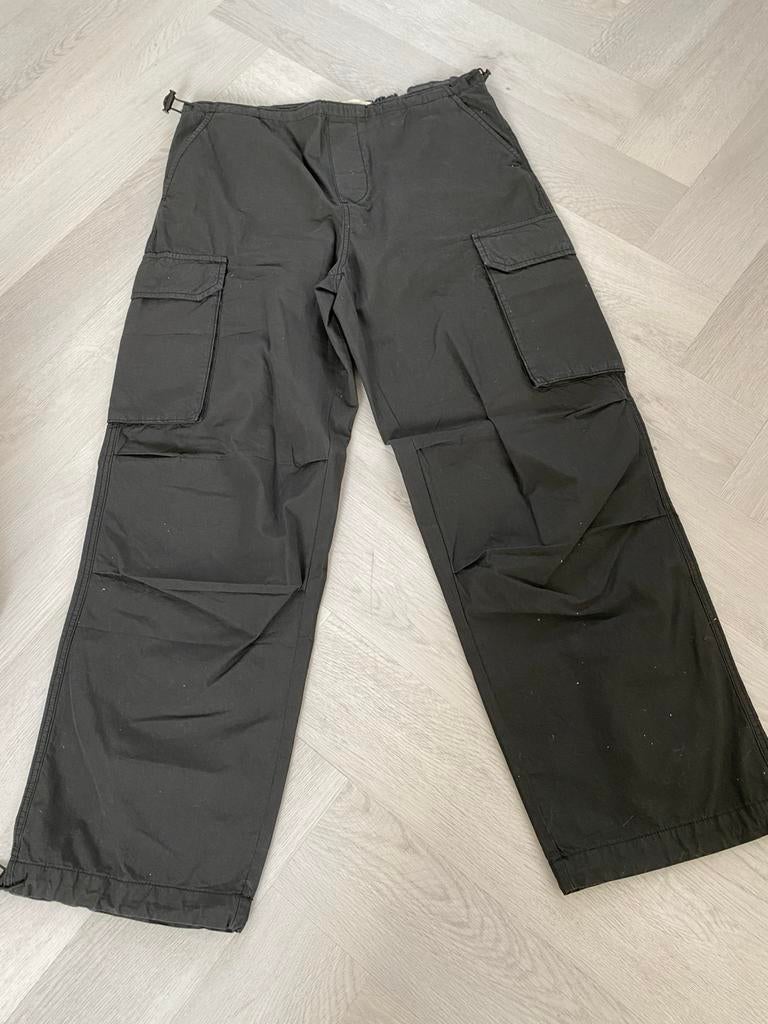 Bijn nieuwe cargo van Stradivarius mt M, Maat 38/40 (M), Ophalen of Verzenden, Zo goed als nieuw, Grijs