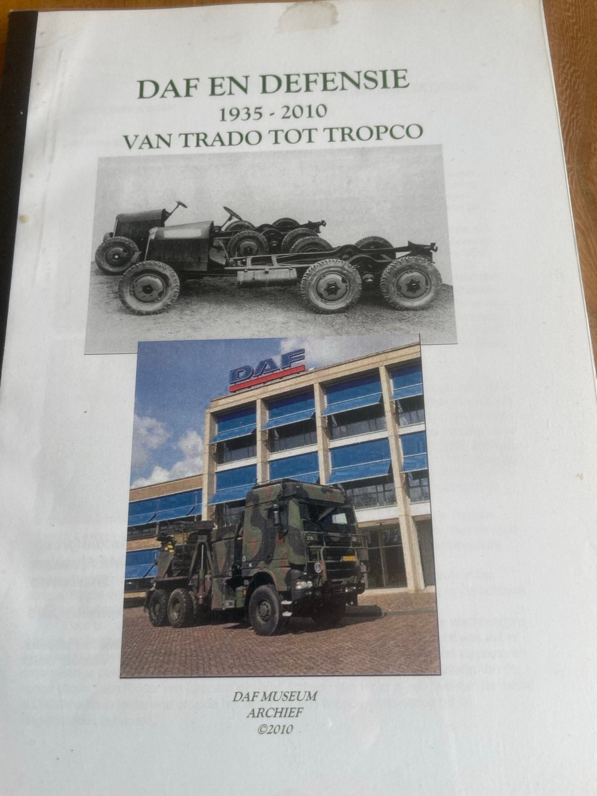 DAF en Defensie 1935-2010: Van Trado tot Tropco, Ophalen of Verzenden, 1945 tot heden, Zo goed als nieuw, Landmacht
