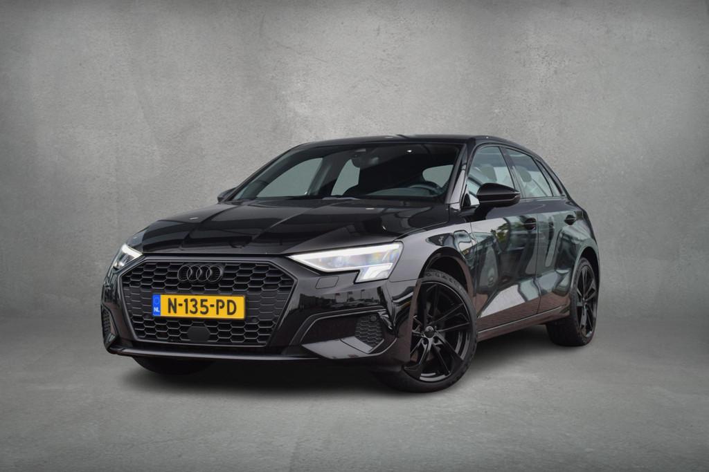 Audi A3 Sportback 40 TFSI e Business edition | Sportstoelen, Stof, Gebruikt, 4 cilinders, 1535 kg