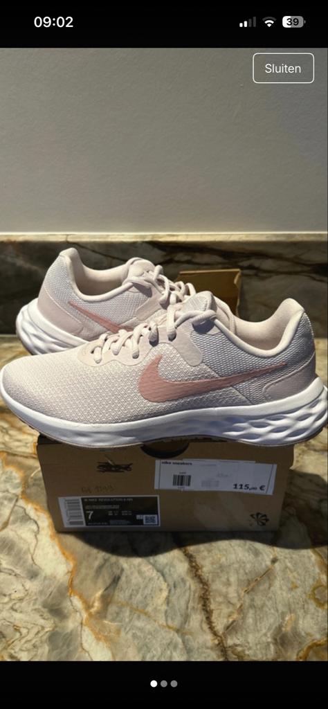 Nike sneakers hardloopschoenen maat 38 nieuw, Ophalen of Verzenden, Nieuw, Sportschoenen