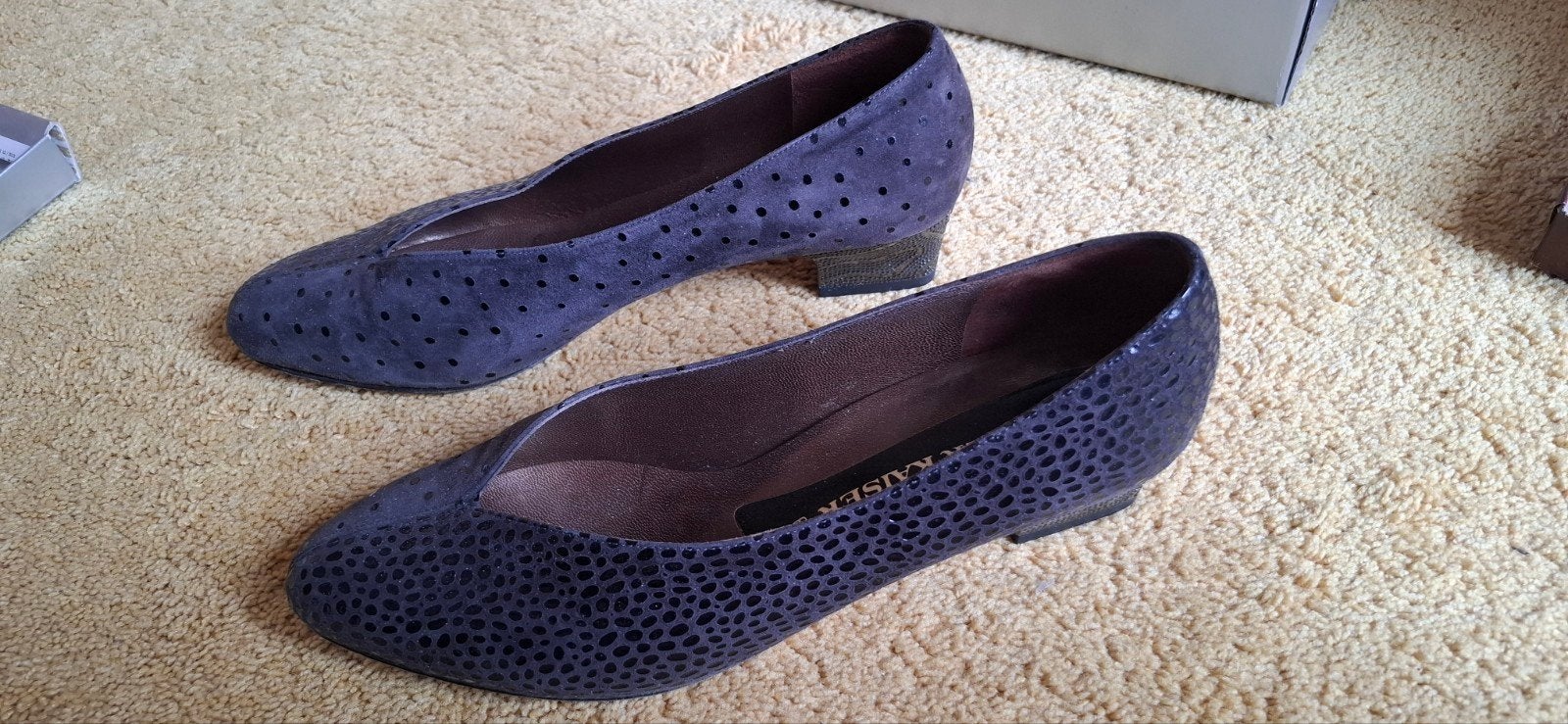 Elegante Peter Kaiser pumps - Maat 6.5 - grijs, Kleding | Dames, Schoenen, Peter Kaiser, Grijs, Gedragen, Ballerina's