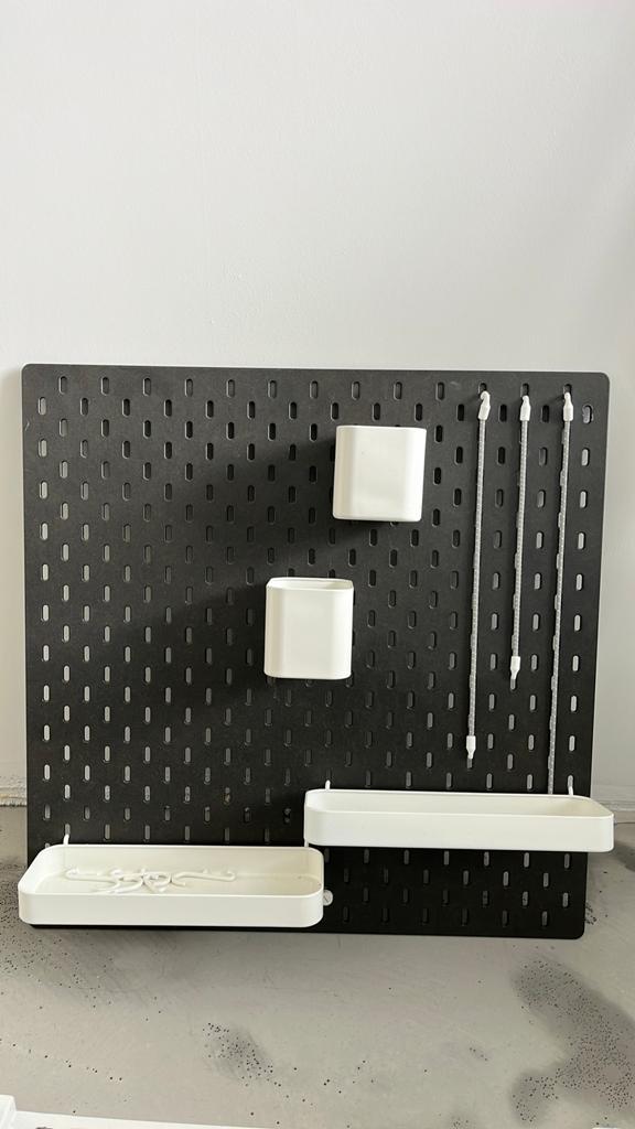 IKEA Skadis Bord Organizer - Zwart met accessoires, Ophalen, Zo goed als nieuw, Zwart, Composieten