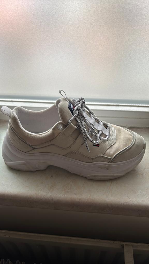 Tommy Hilfiger, Ophalen, Wit, Sneakers of Gympen, Zo goed als nieuw