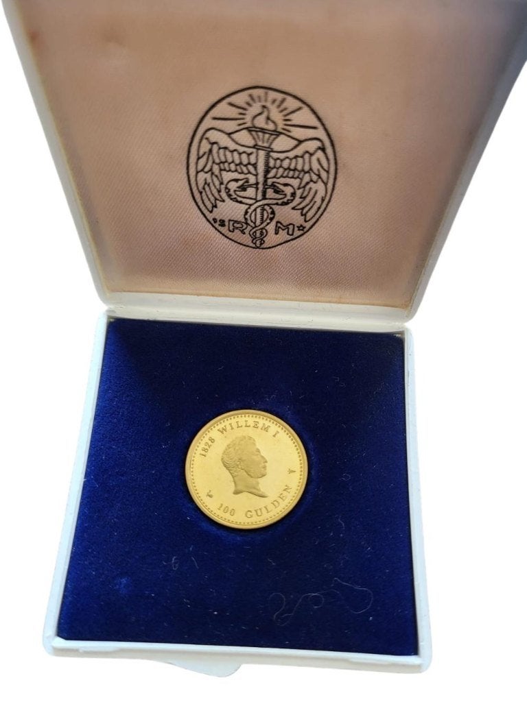 Nederlandse Antillen gouden 100 gulden 1978 in officieel doo, Postzegels en Munten, Munten | Nederland, Koningin Juliana, Losse munt