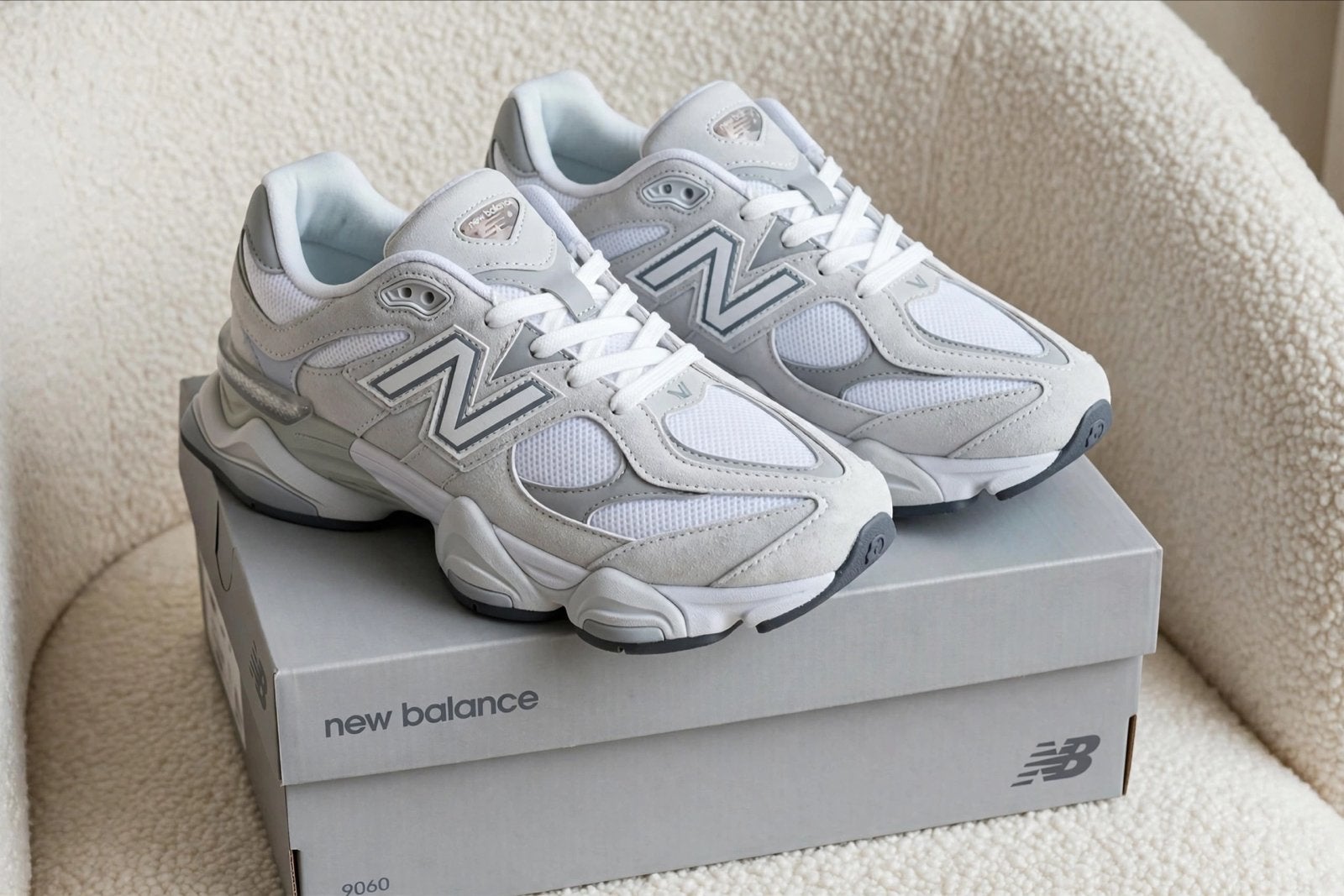 New Balance 9060 Sneakers - Wit/Grijs, Ophalen of Verzenden, Nieuw, Wit, Sneakers of Gympen