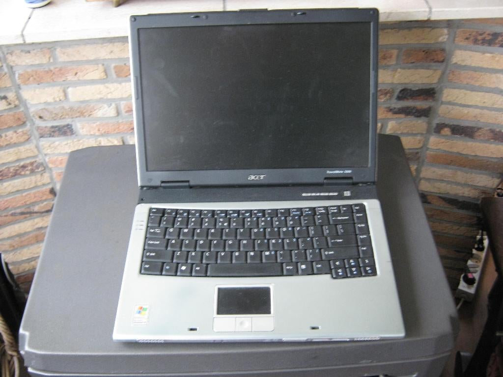 laptop Acer Travelmate 3300 met Windows XP en Windows 8.1, Ophalen of Verzenden, Acer