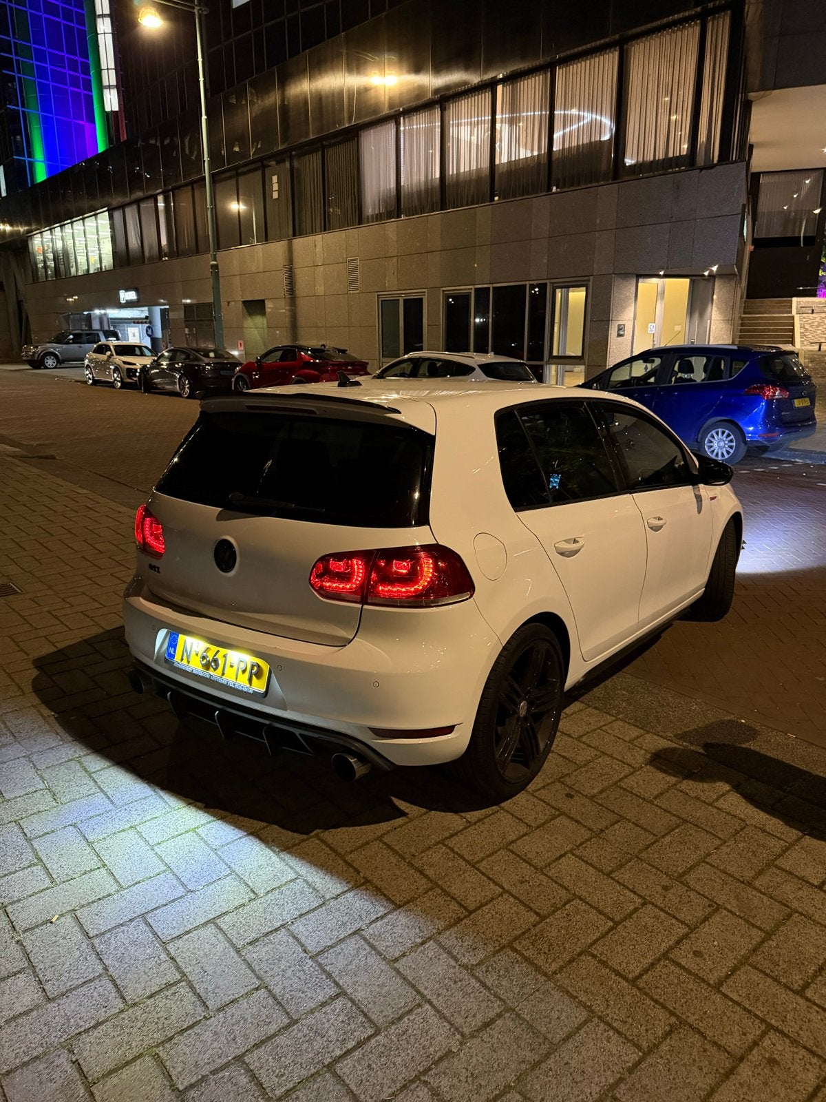 Volkswagen Golf 2.0 GTI 155KW 2012 Wit, Auto's, Voorwielaandrijving, 4 cilinders, 1984 cc, Wit