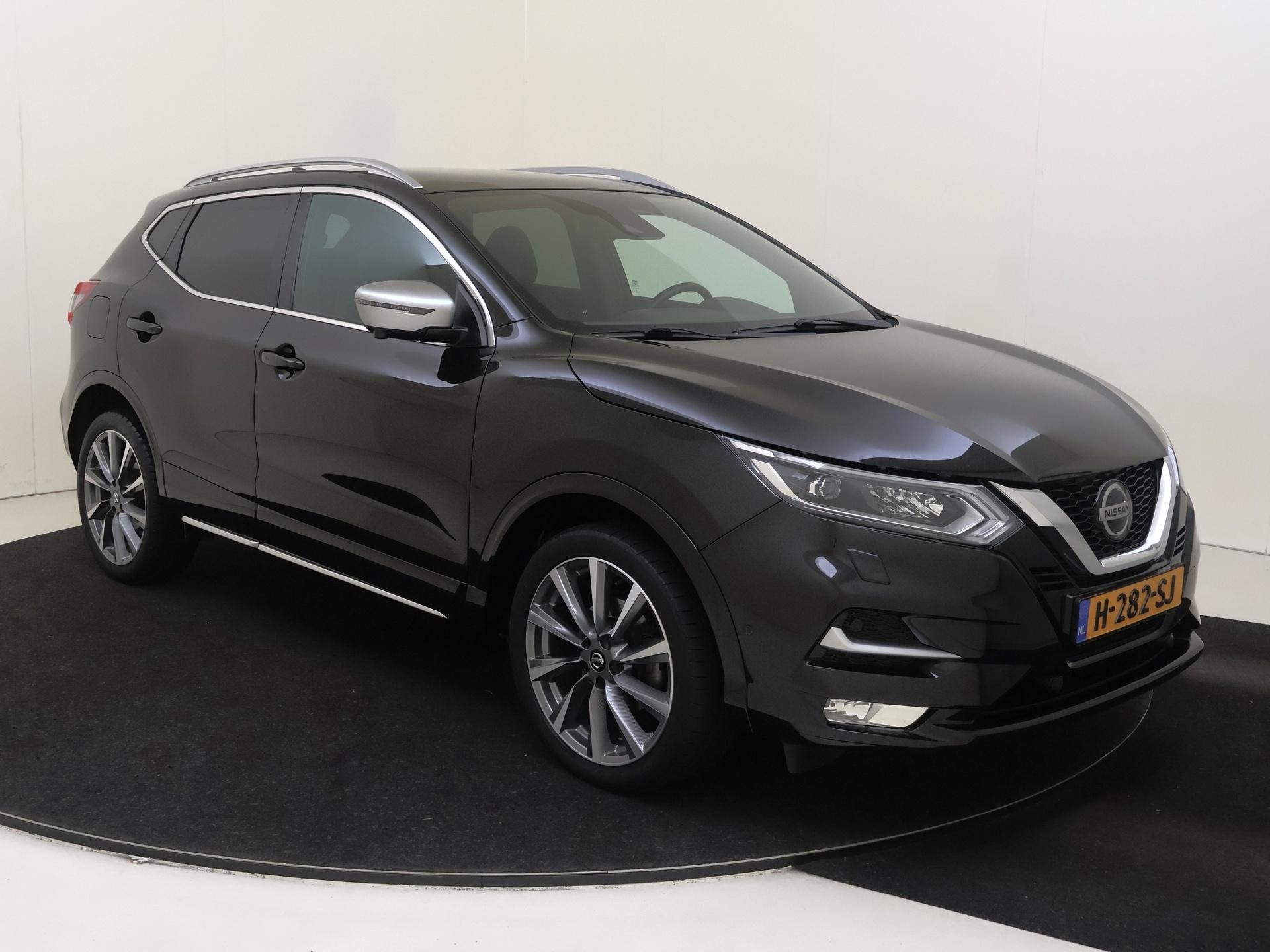Nissan Qashqai 1.3 DIG-T Tekna + | airco automatisch | Apple, Auto's, Nissan, Gebruikt, Euro 6, 4 cilinders, 1290 kg