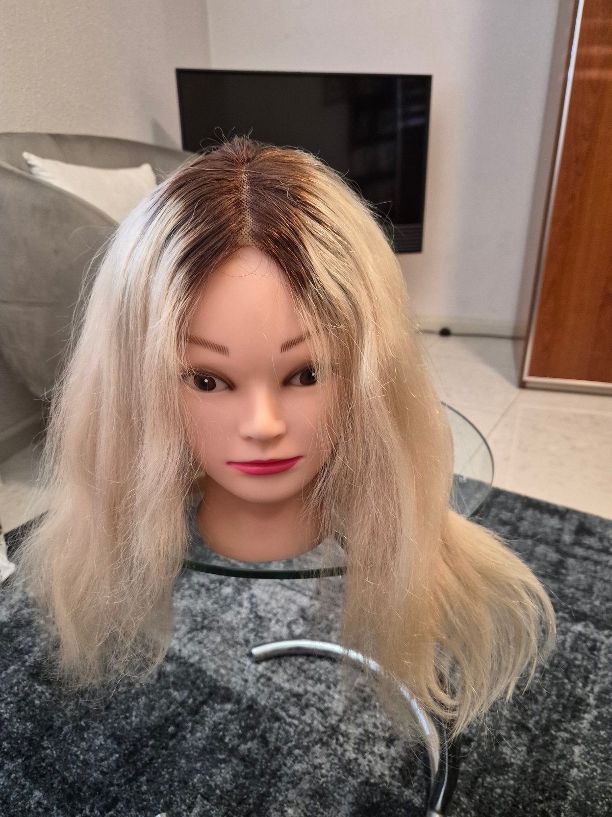 Blonde pruik echt haar met donkere roots, Ophalen of Verzenden, Zo goed als nieuw, Pruik of Haarverlenging